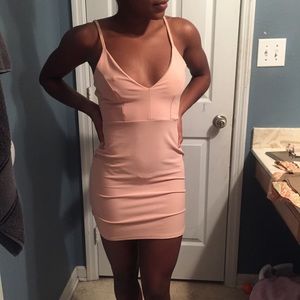 Pink bodycon dress